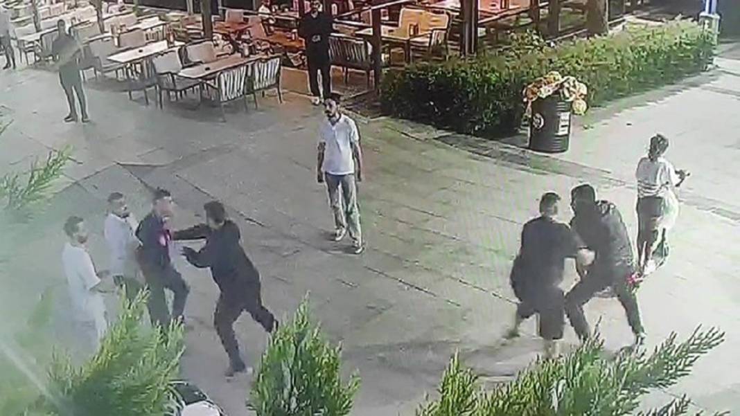 2 kardeş de ölmüştü! Birini sırtından bıçaklamışlar, diğeri iki ateş arasında kalarak ölmüş 3